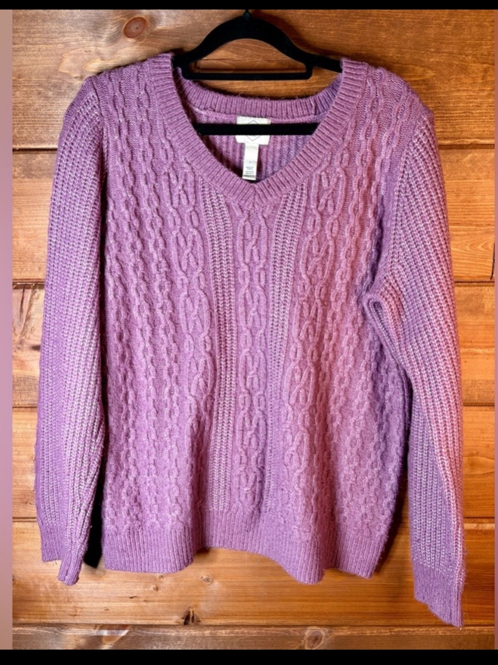 St. John's Bay Lavender Cable Knit V-Neck Sweater Size Large 💜